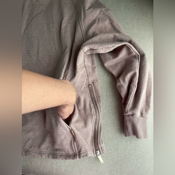 COPY - VARLEY Atlas Side Zip Sweatshirt In Ash Dusty Rose Size L -NO DRAWSTRING - Picture 11 of 15
